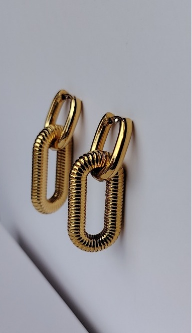 golden linked earrings